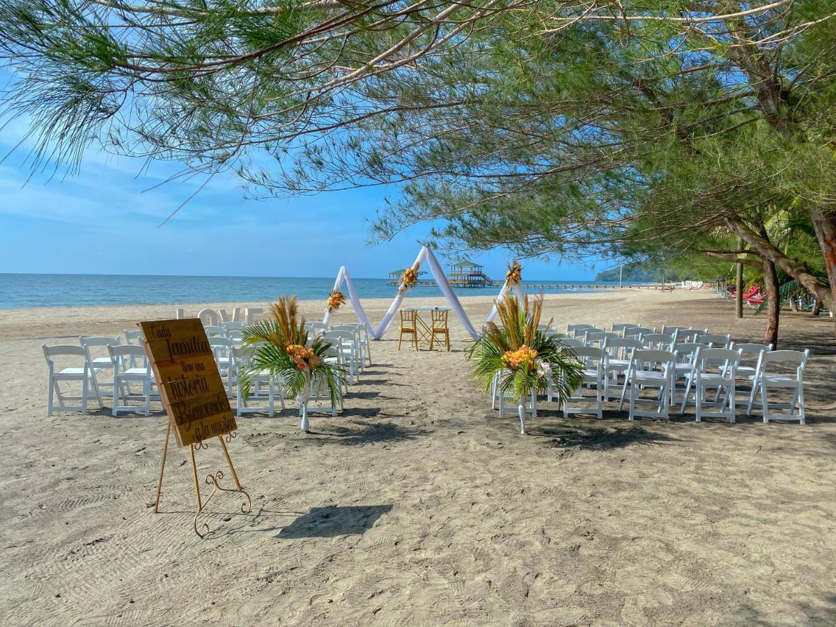 La Ensenada Beach Resort Tela Luaran gambar